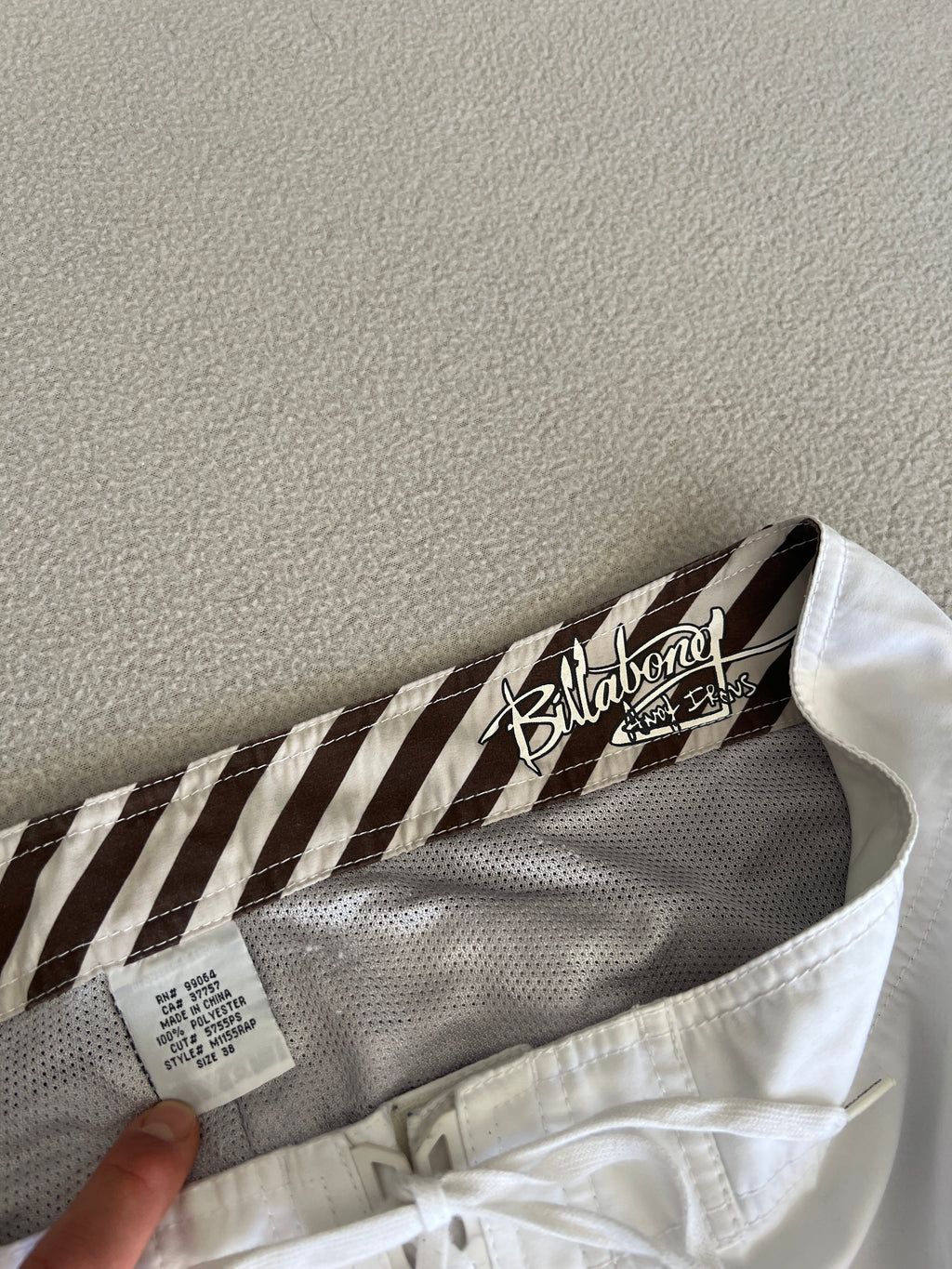 Vintage Billabong Andy Irons Signature Boardies - Size 38"