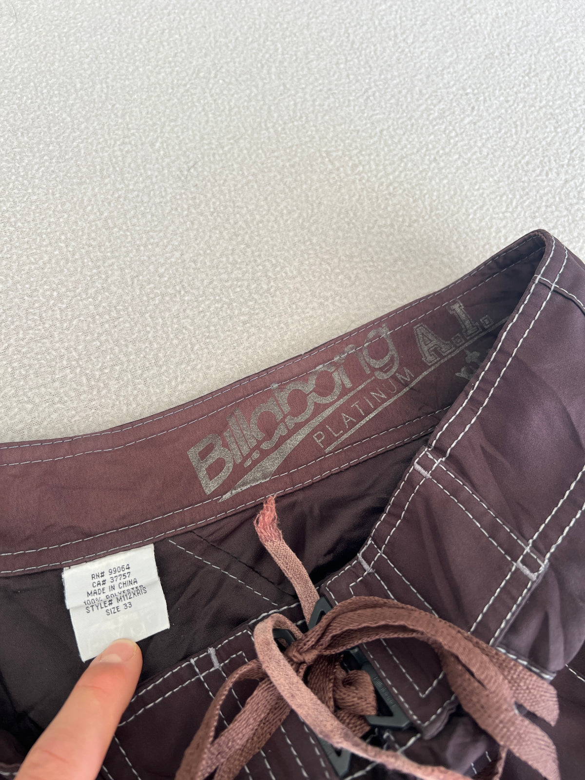 Vintage Billabong Andy Irons 'Platinum' Signature Boardies - Size 33"