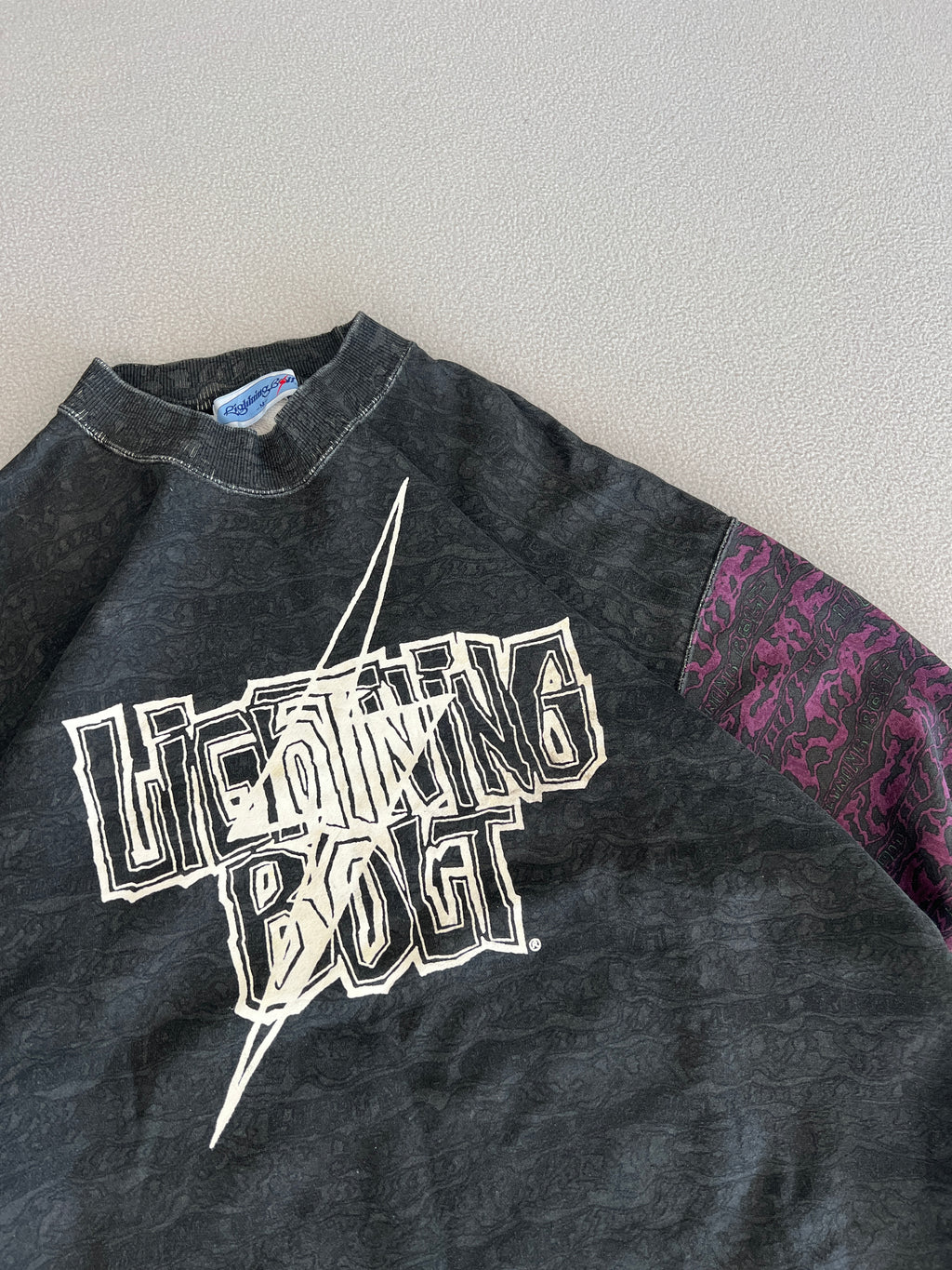 Vintage Lightning Bolt Crewneck - Size M