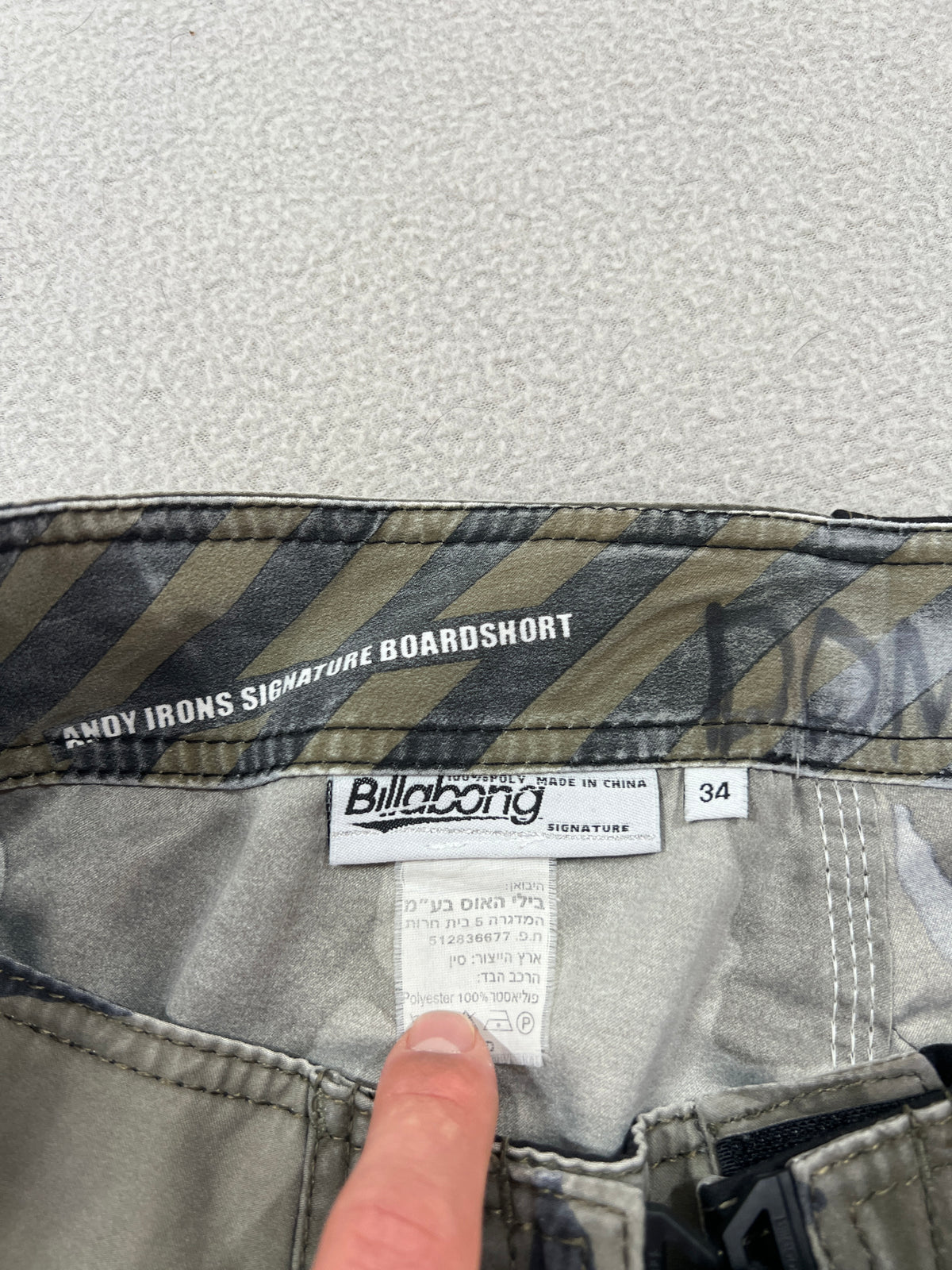 Vintage Billabong Andy Irons Signature Rising Suns Camo Boardies - Size 34"