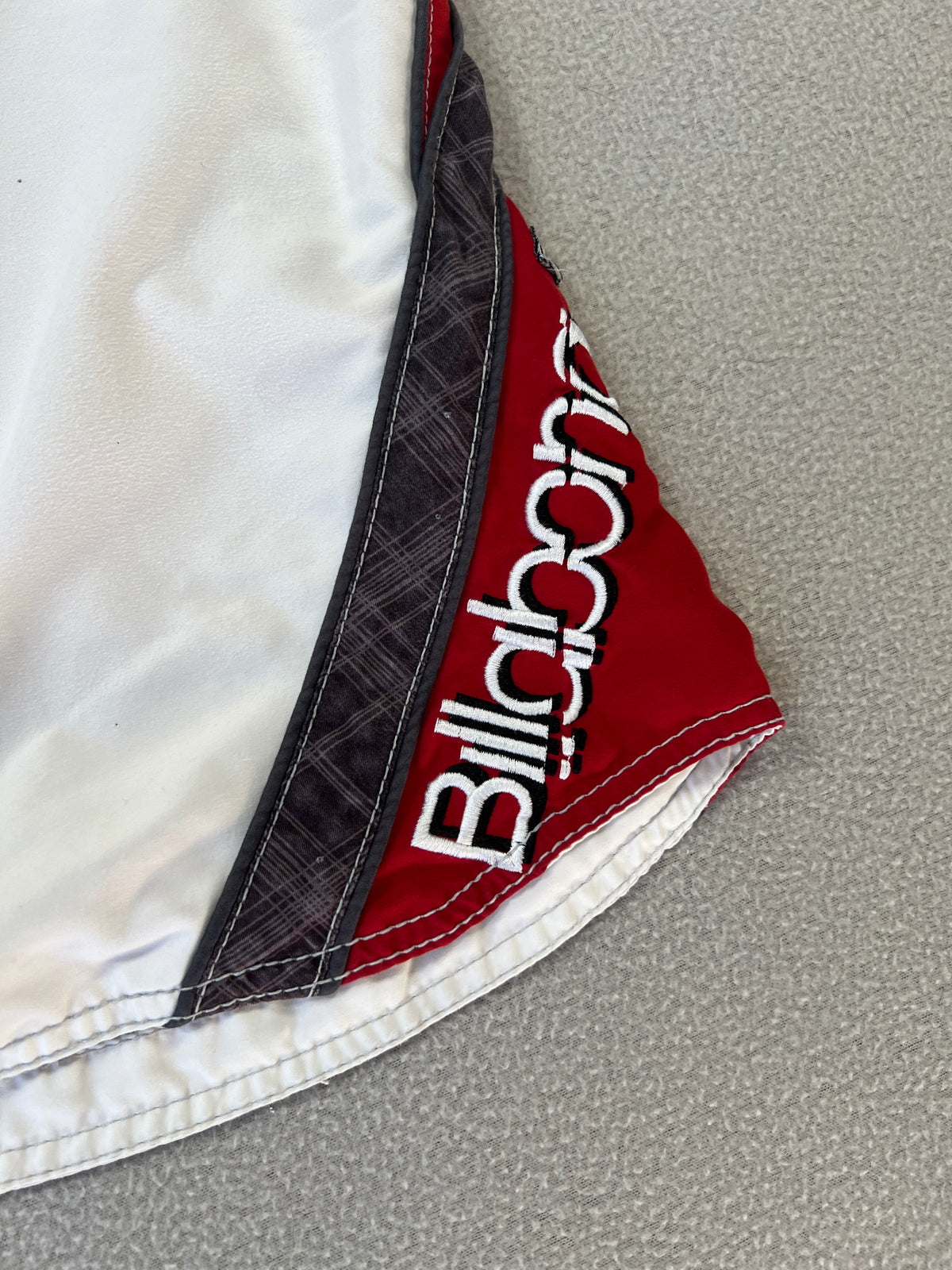 Vintage Billabong Plaid Andy Irons Signature Boardies - Size 34"