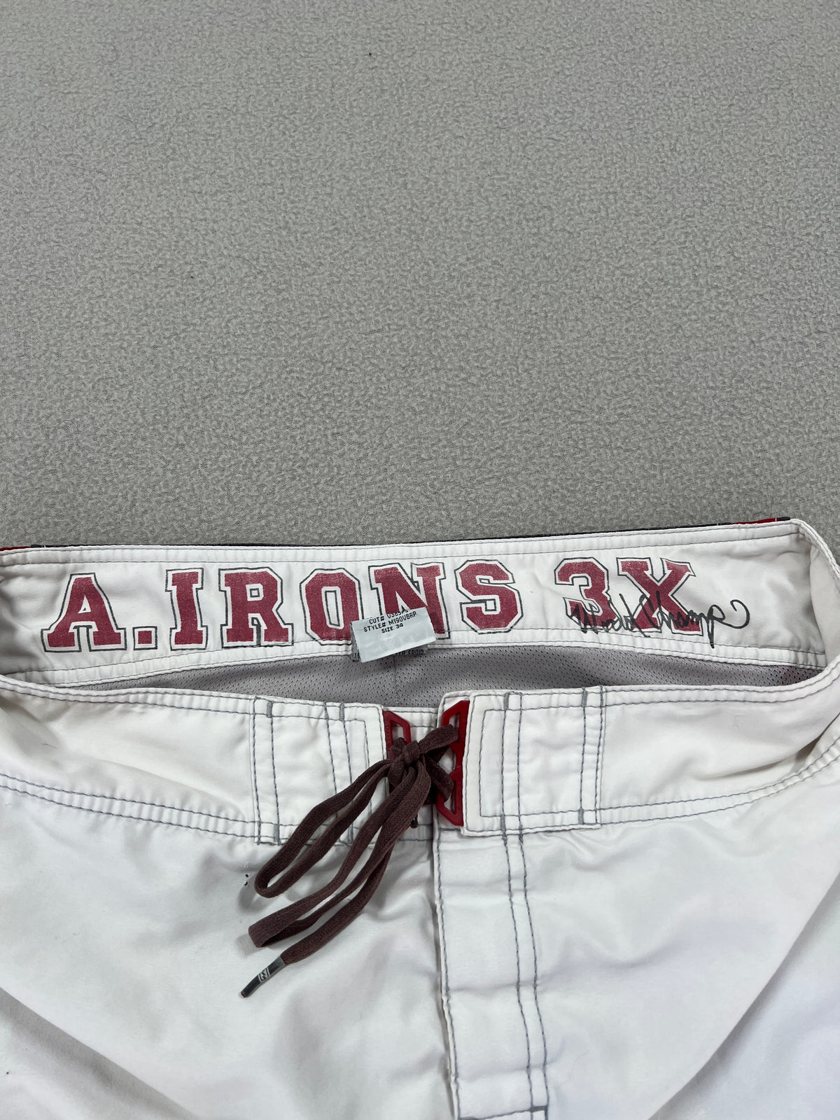 Vintage Billabong Plaid Andy Irons Signature Boardies - Size 34"