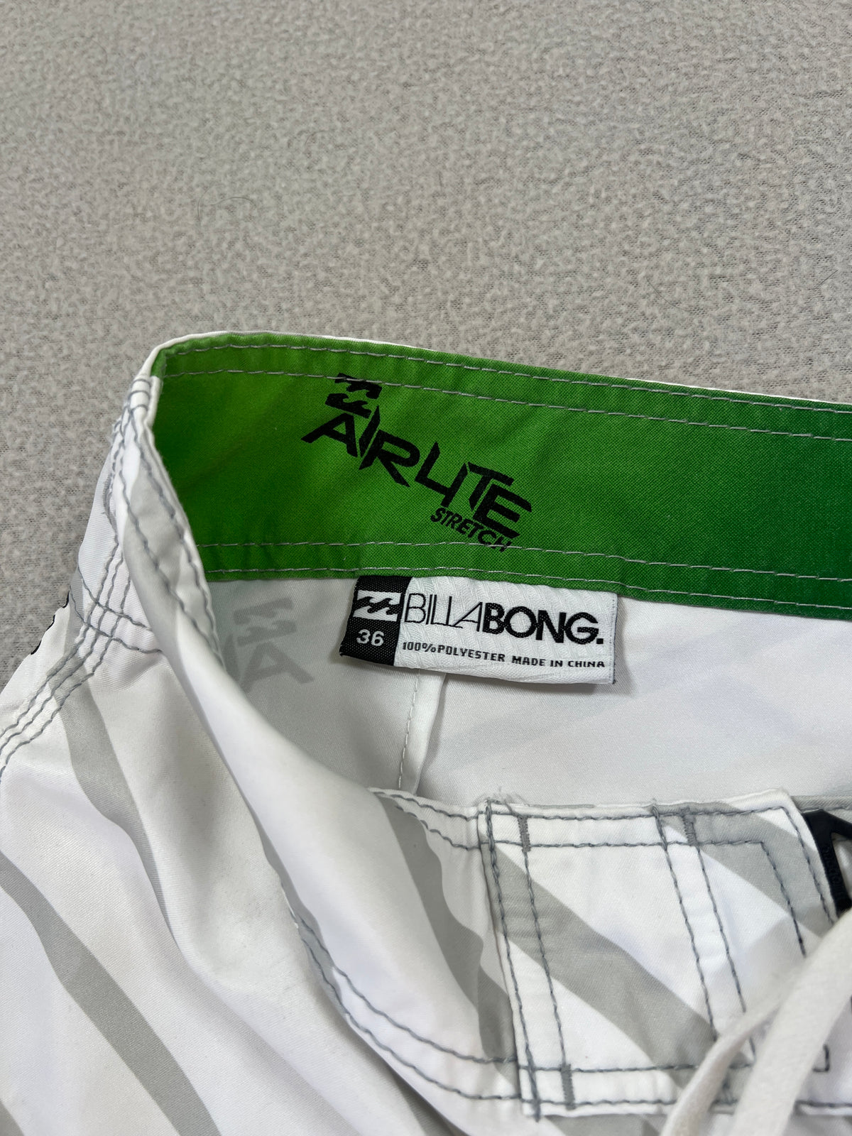 Vintage Billabong Andy Irons Signature Boardies - Size 36"