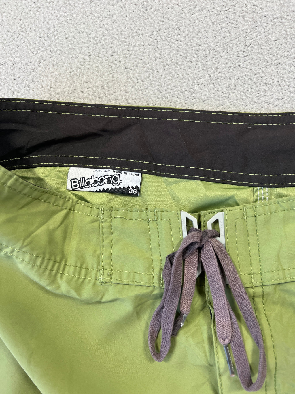 Vintage Billabong Y2K Boardies - Size 36"