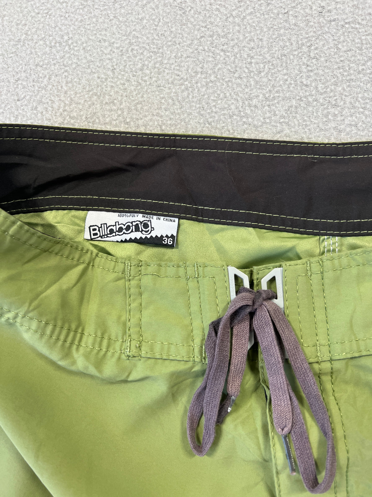 Vintage Billabong Y2K Boardies - Size 36"