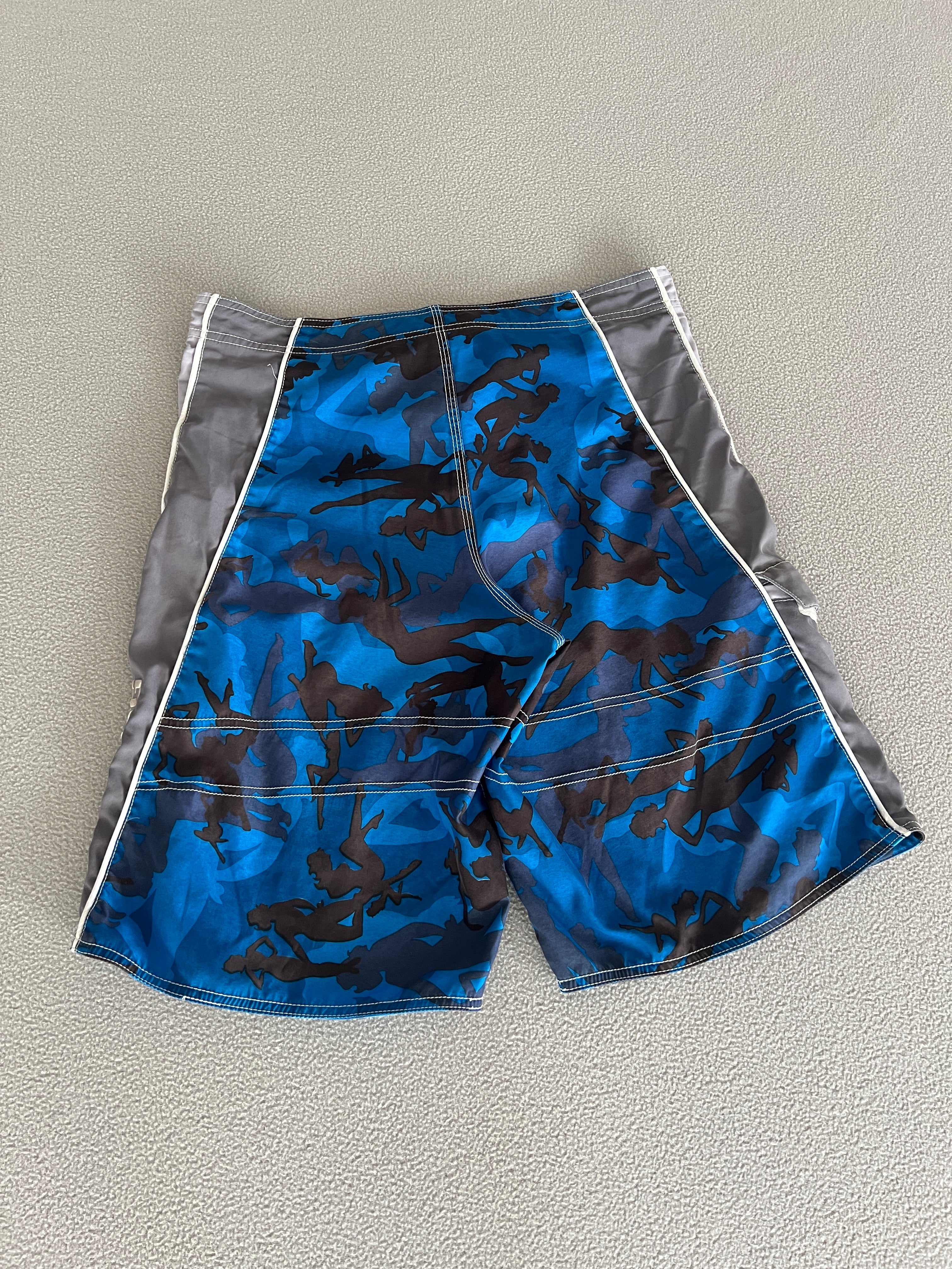 Vintage Billabong Y2K Boardies - Size 34"