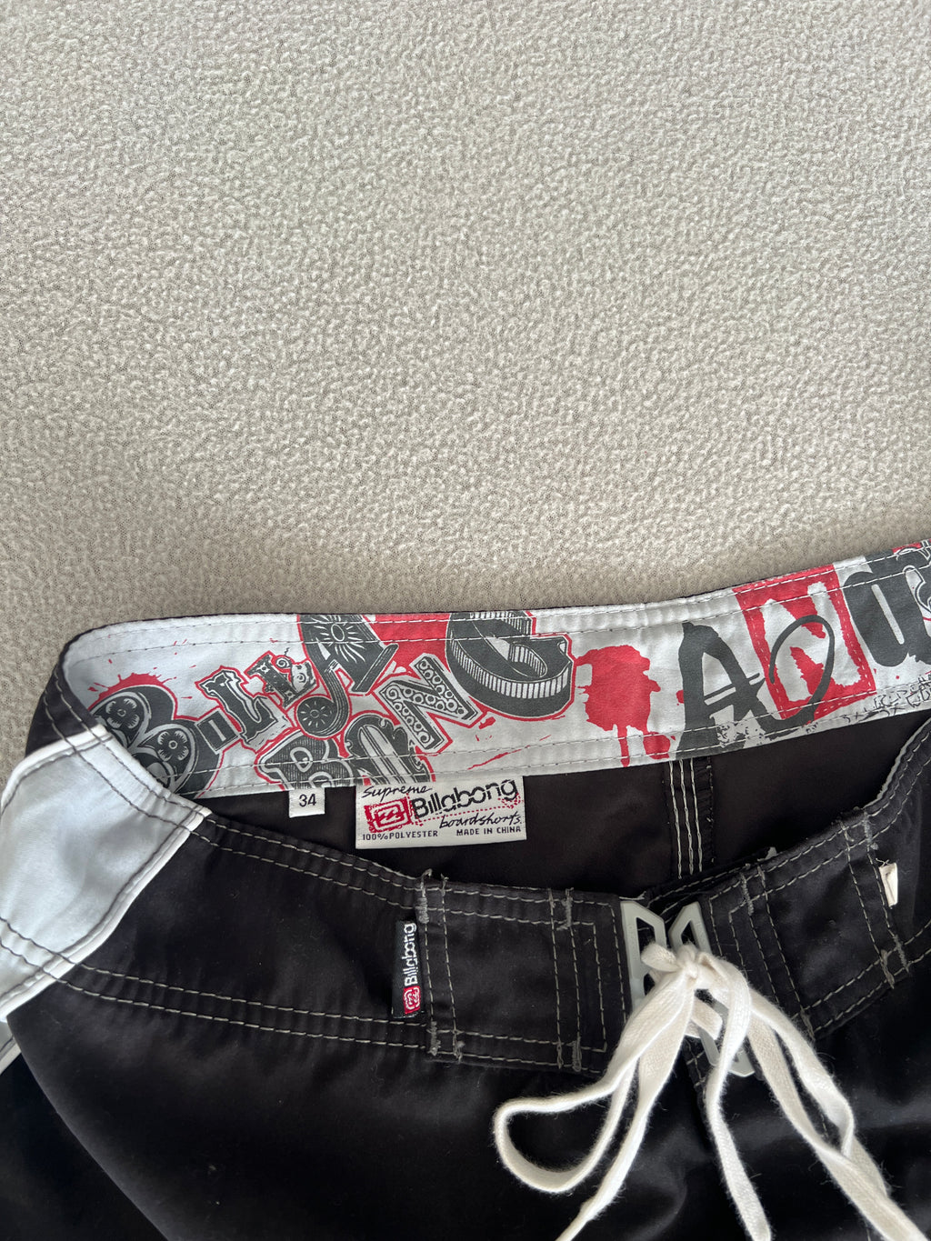 Vintage Billabong Andy Irons Signature Boardies - Size 34"