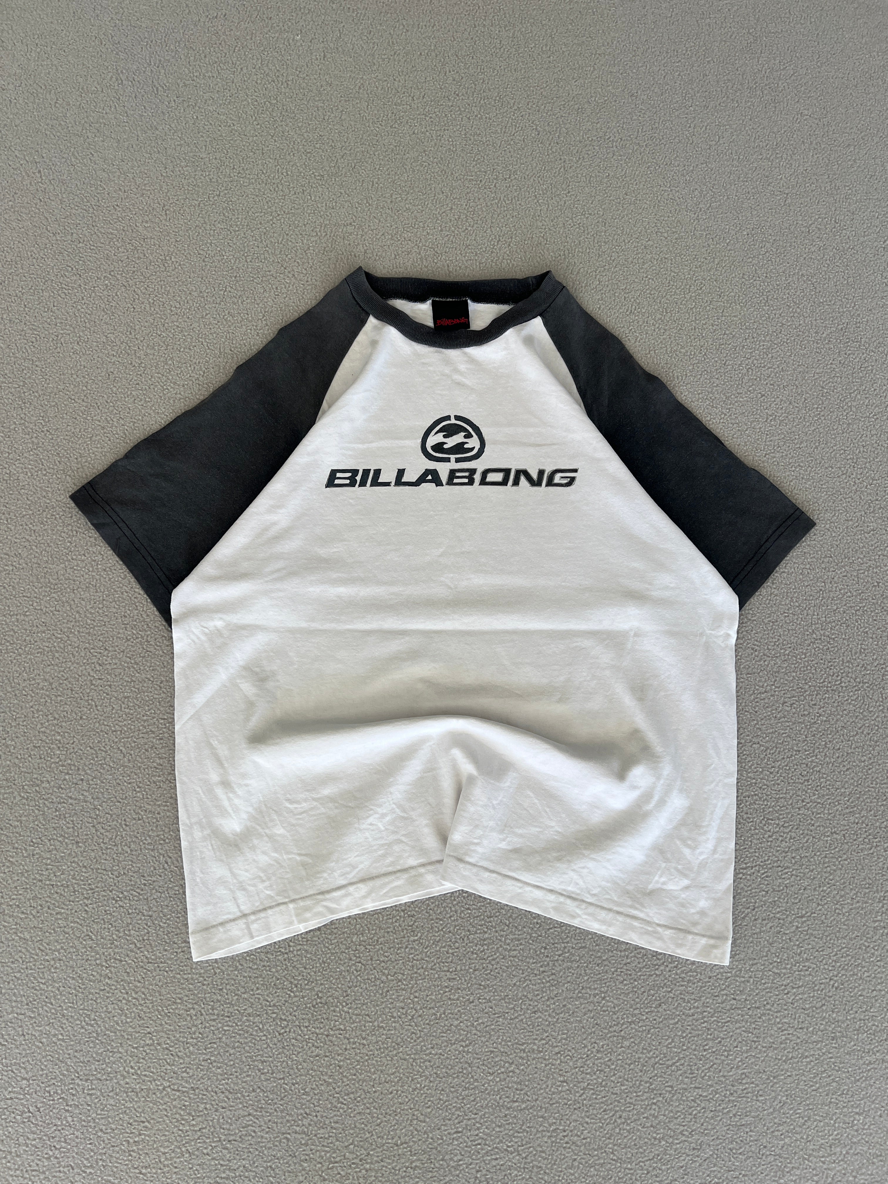 Vintage Billabong Tee Shirt - Size Small