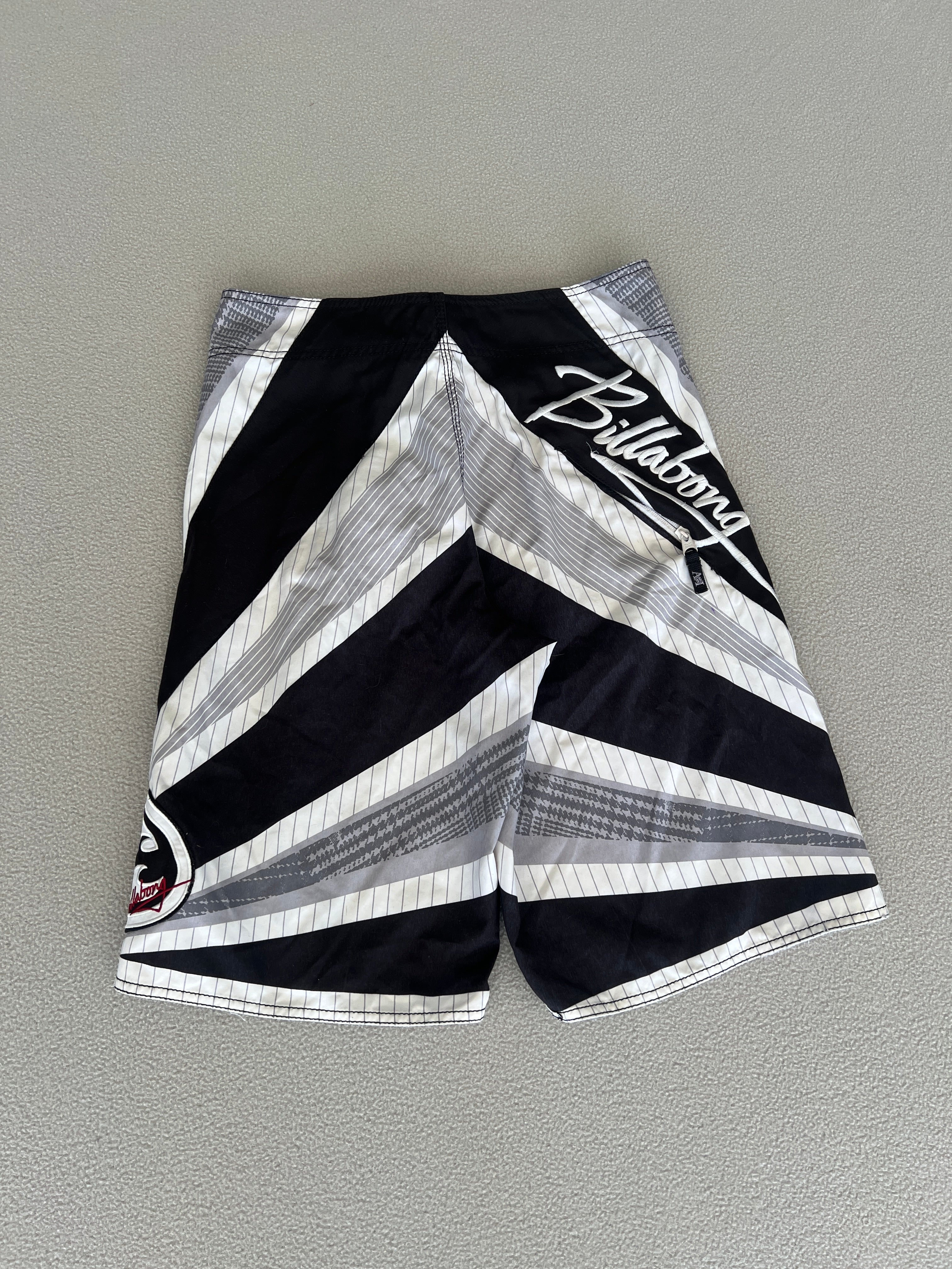 Vintage Billabong Andy Irons Samurai Signature Boardies - Size 30"