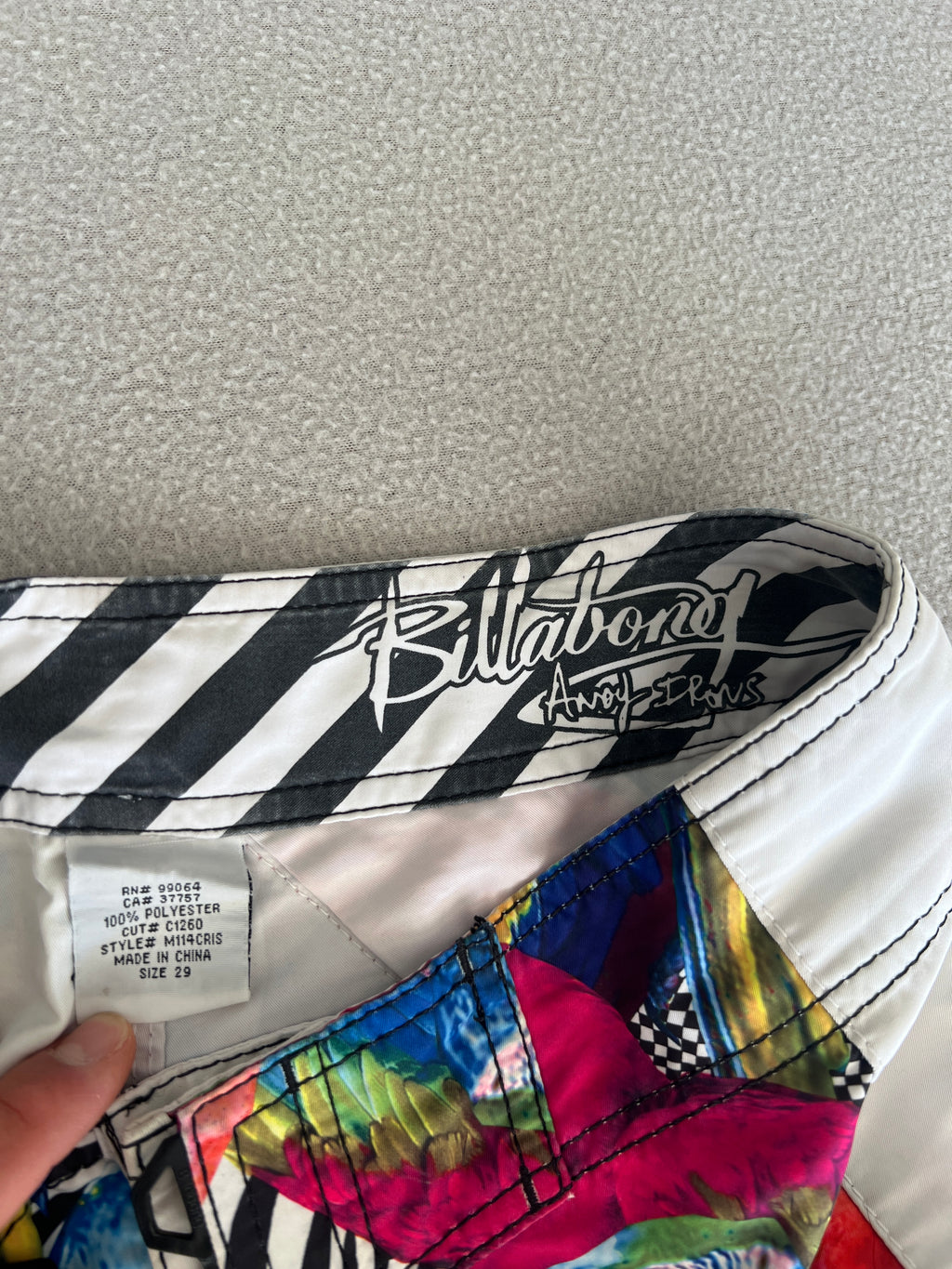 Vintage Billabong Andy Irons Rising Sun Signature Boardies - Size 29"