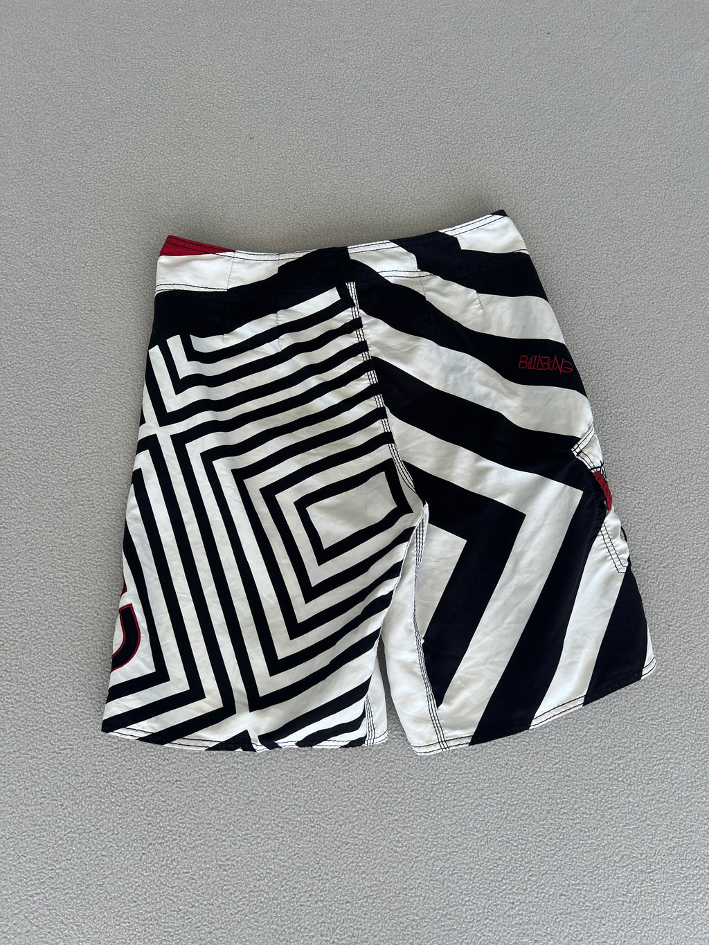 Vintage Billabong Taj Burrows Signature Boardies - Size 32"