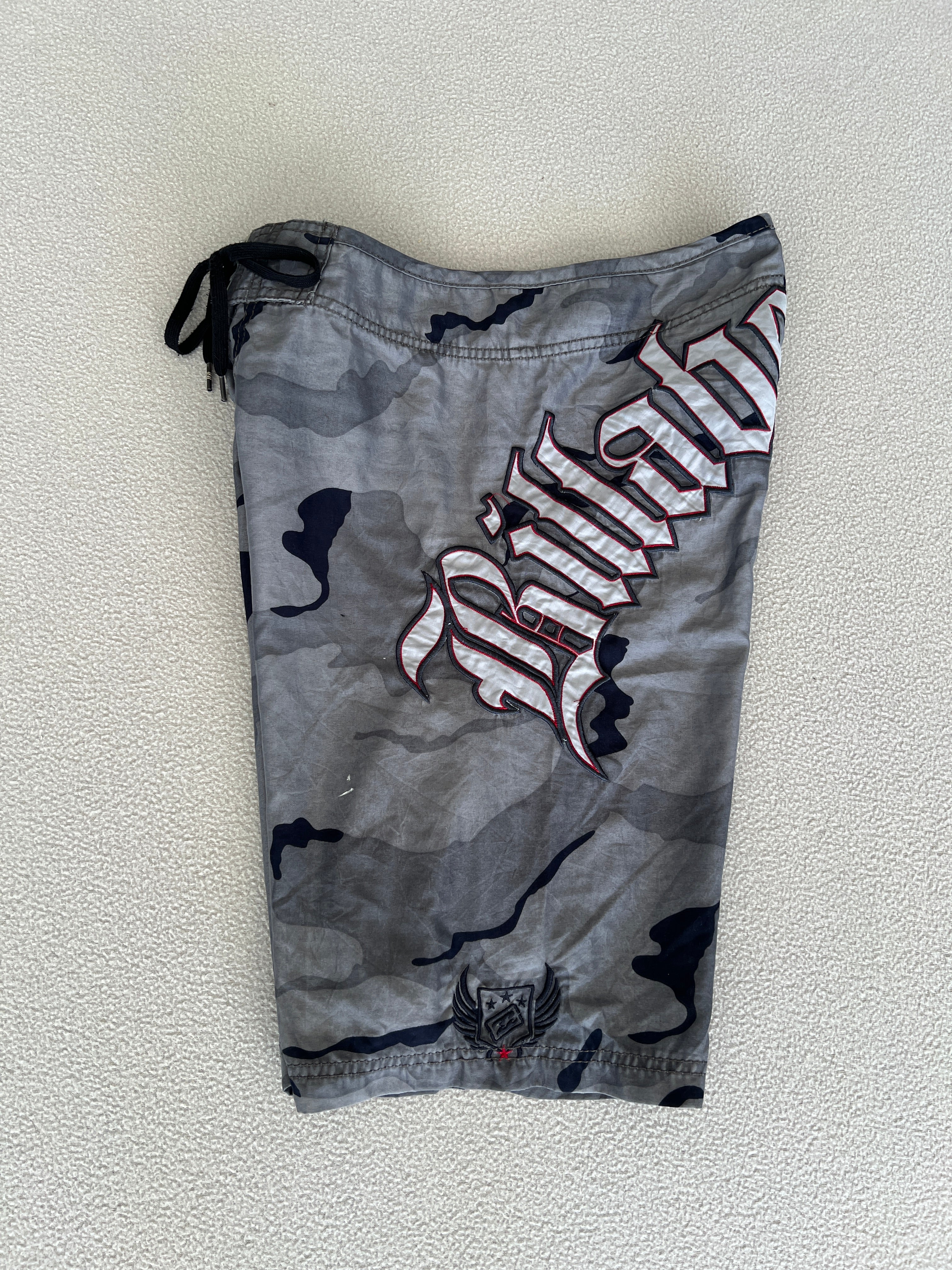 Vintage Billabong Y2K Boardies - Size 30"
