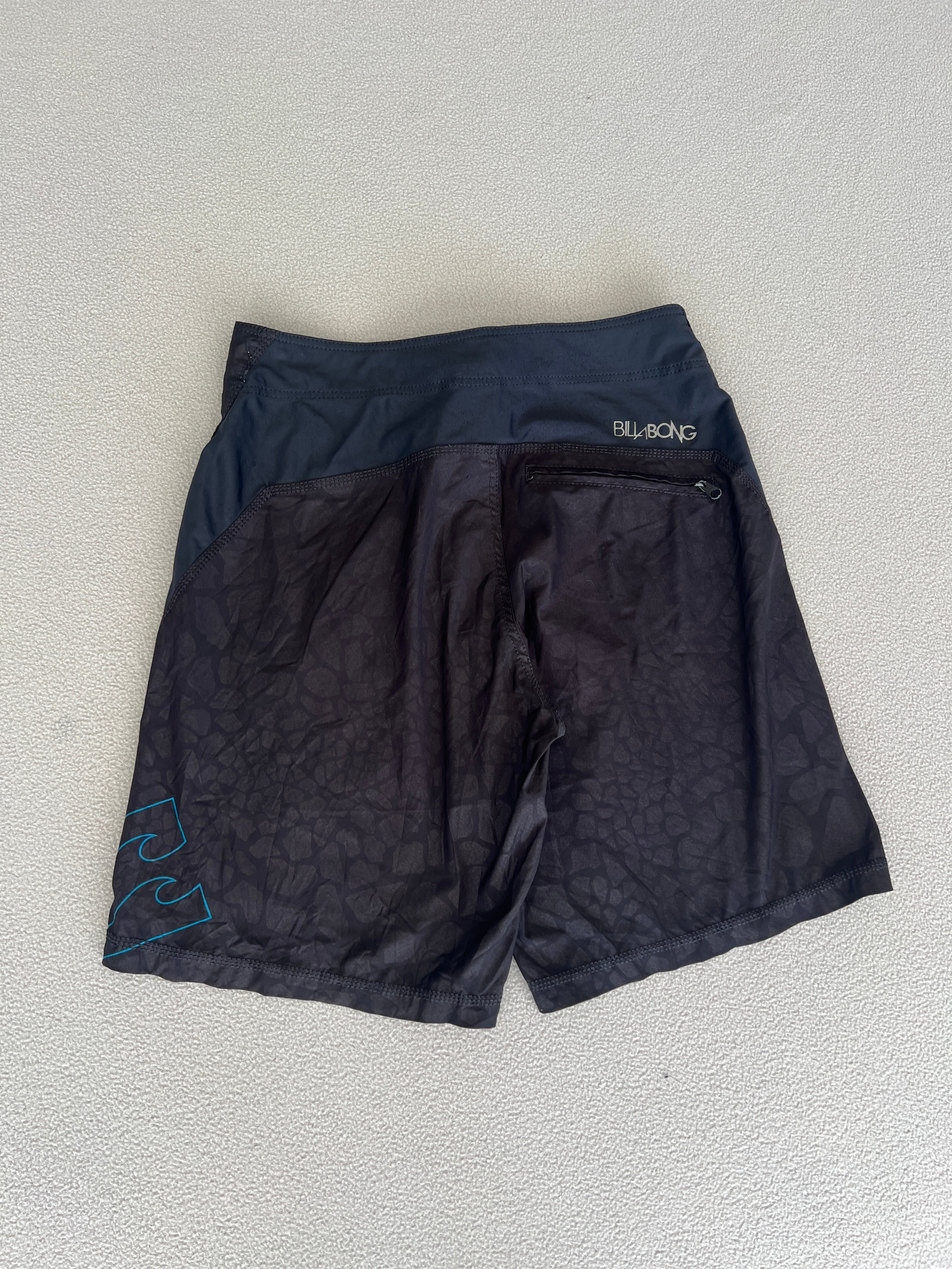 Vintage Billabong Taj Burrows Signature Boardies - Size 32"
