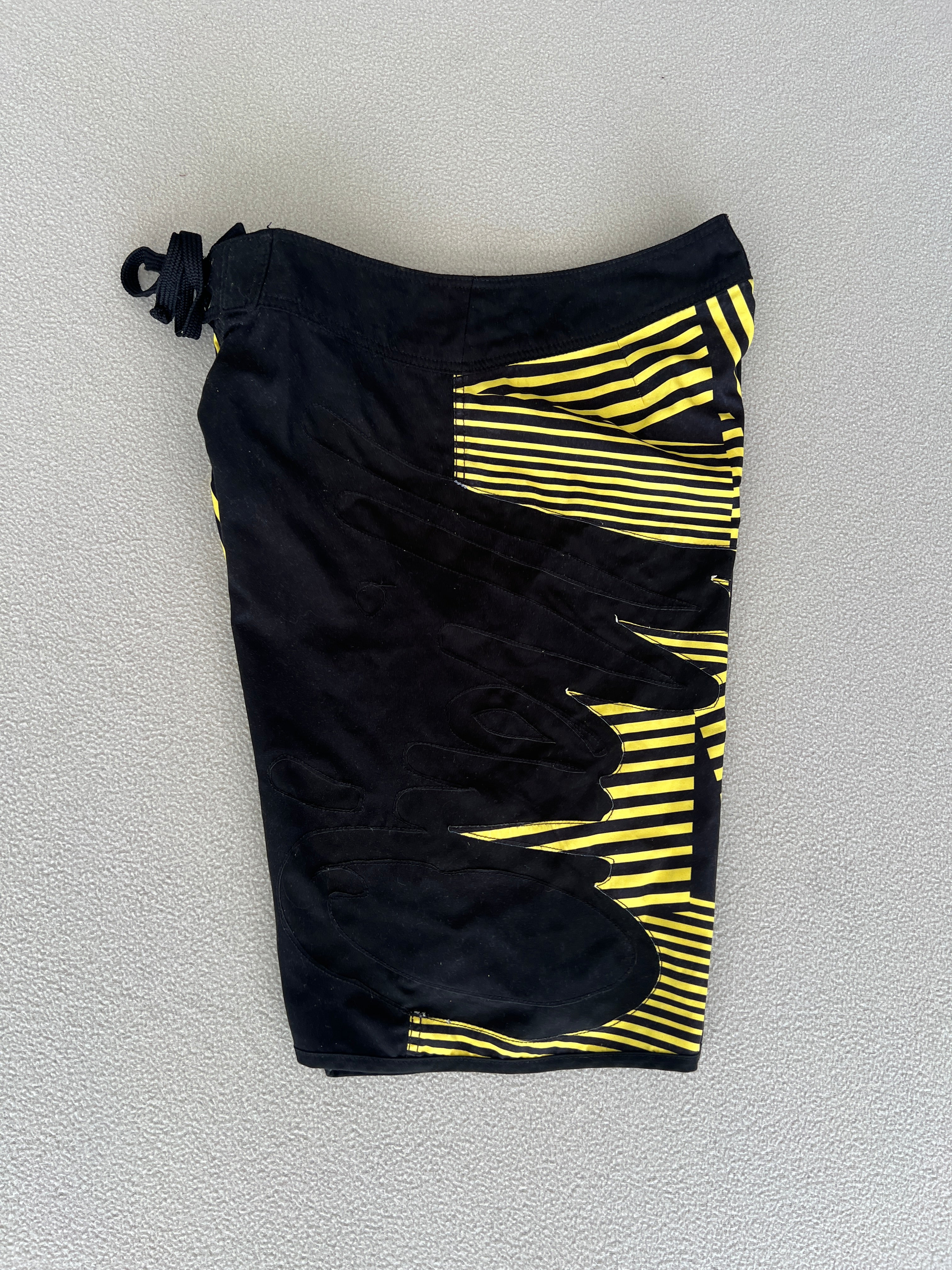 Vintage Oneil Boardies - Size 32"