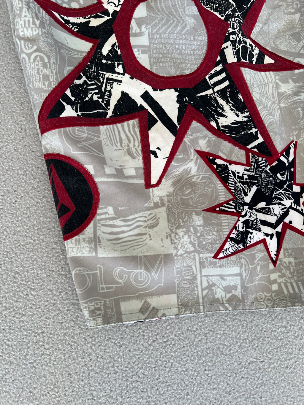 Vintage Volcom Signature Boardies - Size 32"