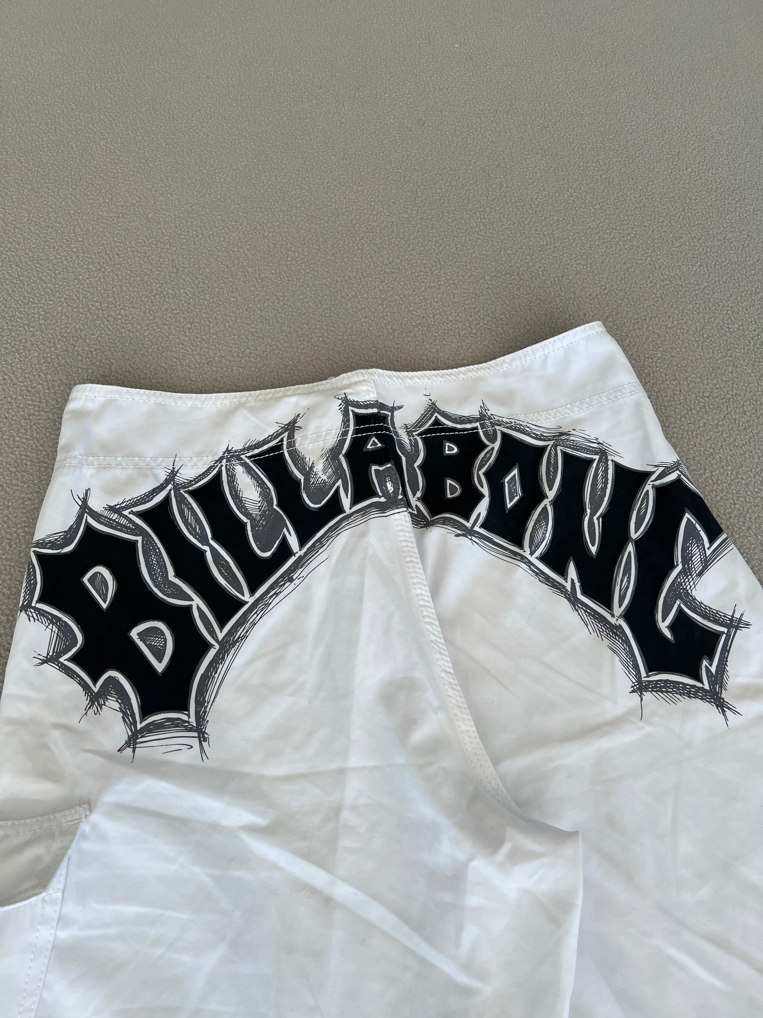 Vintage Billabong Y2K Boardies - Size 34"