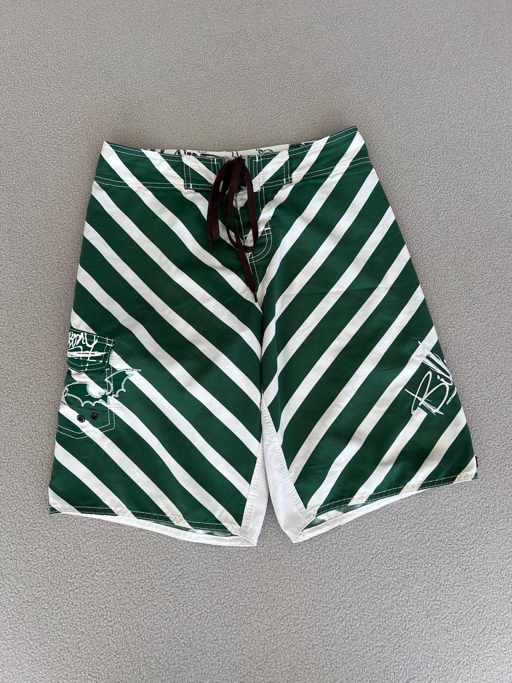 Vintage Billabong Taj Burrows Signature Boardies - Size 29"