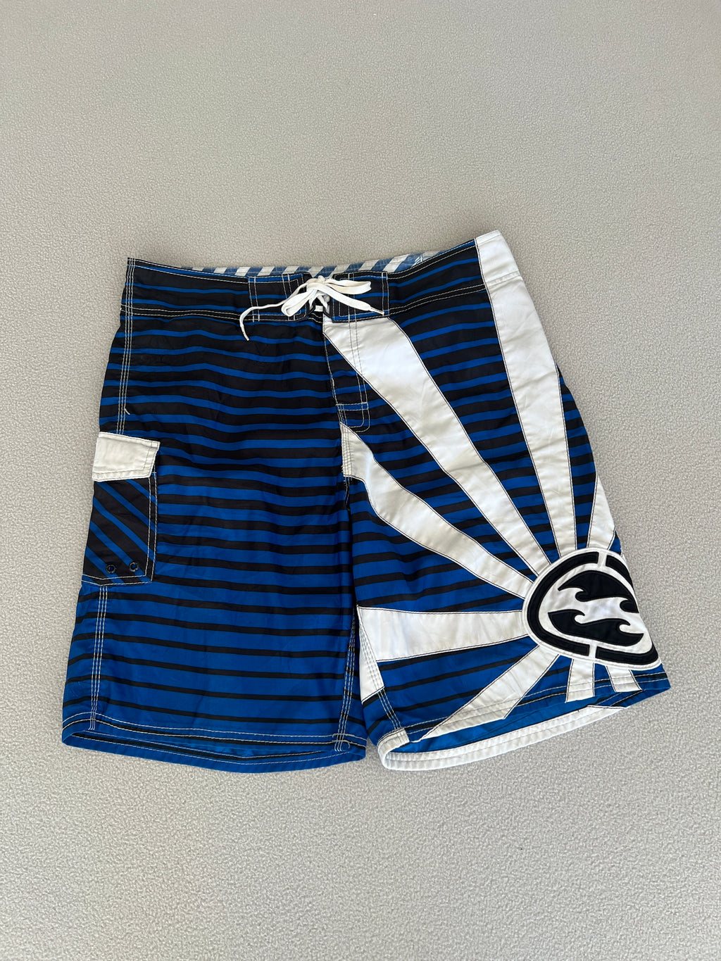 Vintage Billabong Andy Irons Rising Sun Signature Boardies - Size 38"