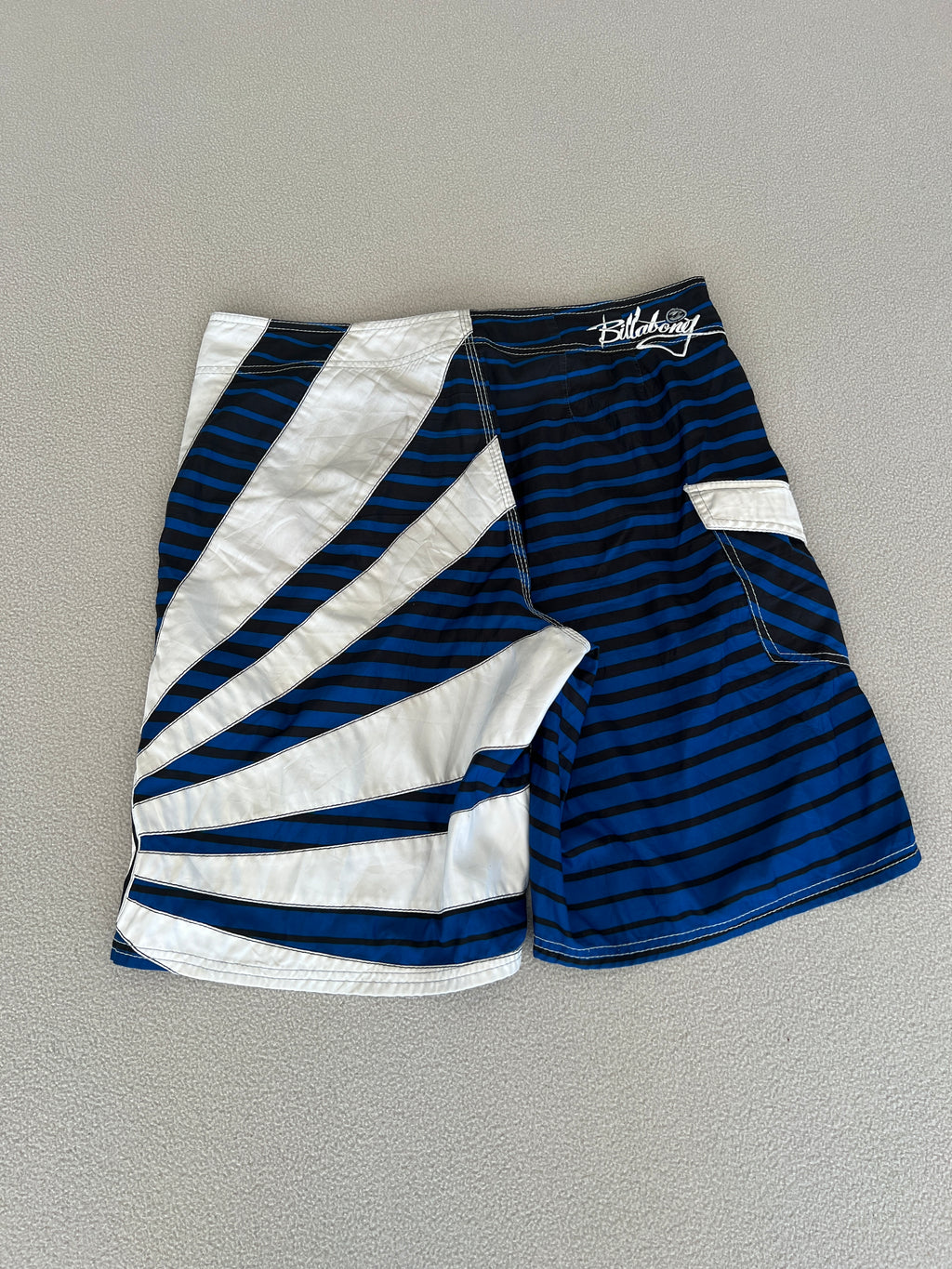 Vintage Billabong Andy Irons Rising Sun Signature Boardies - Size 38"