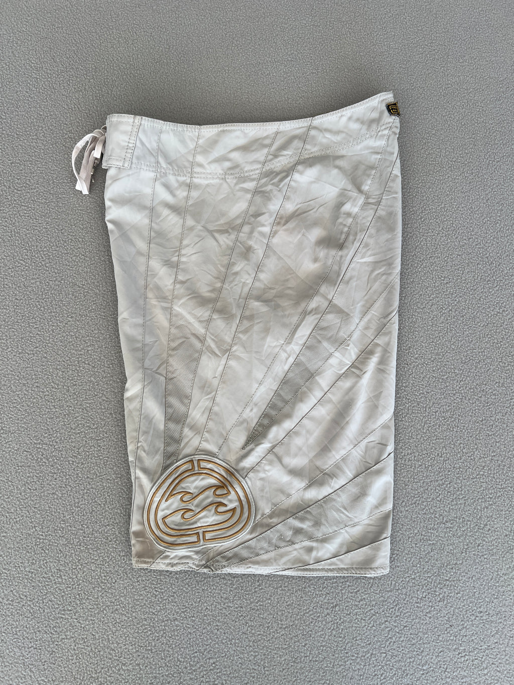 Vintage Billabong Andy Irons Signature Platinum Boardies - Size 33"