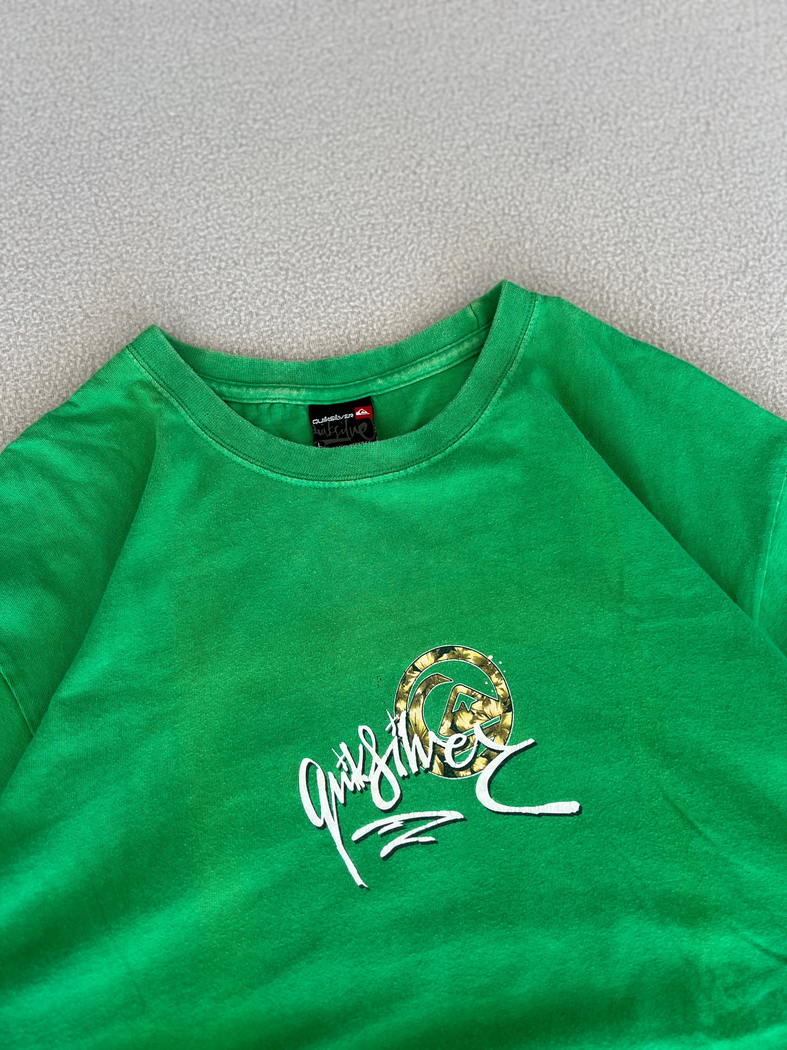 Vintage Quiksilver Tee Shirt - Size Large