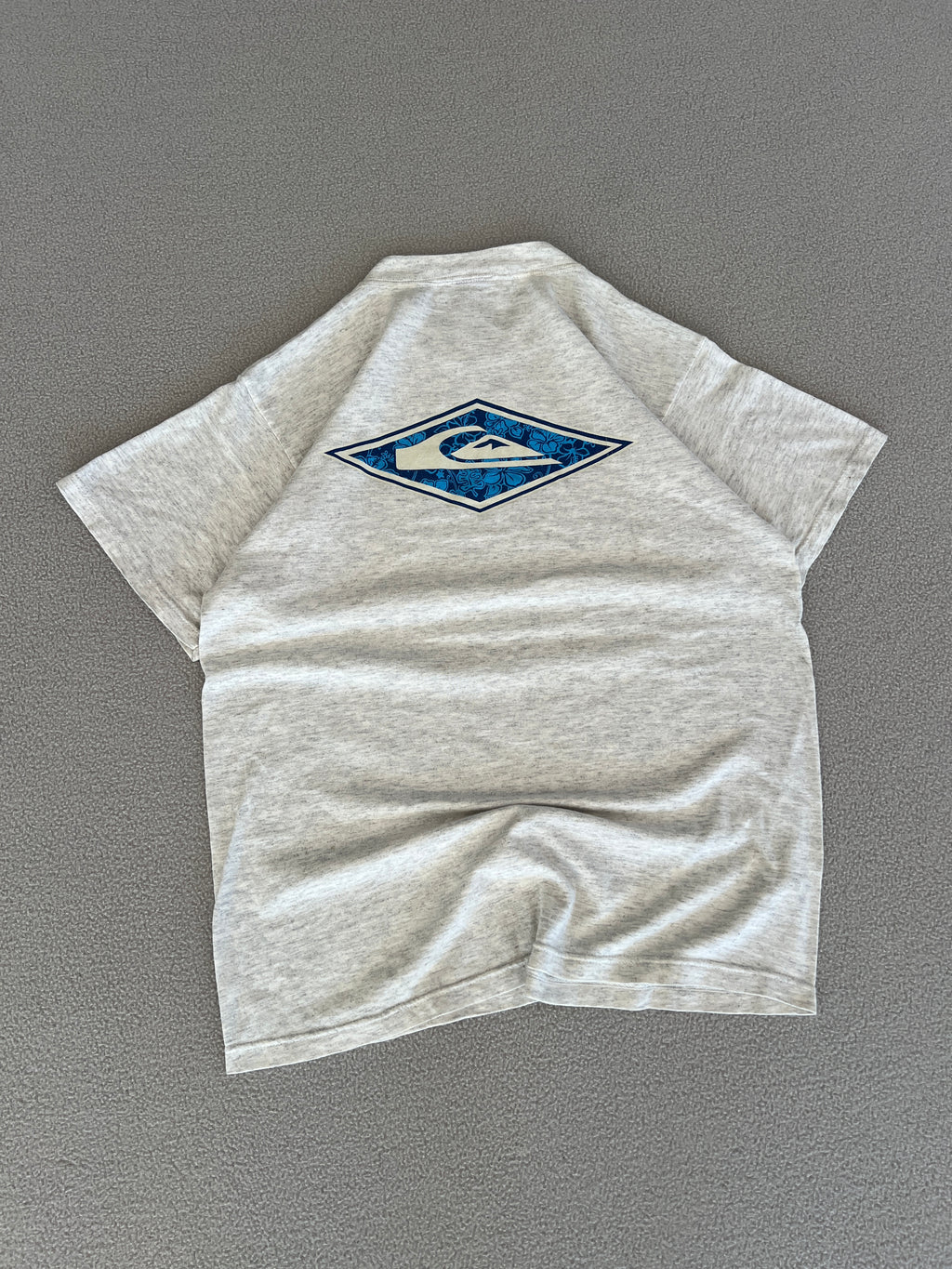 Vintage Quiksilver Tee Shirt - Size Medium