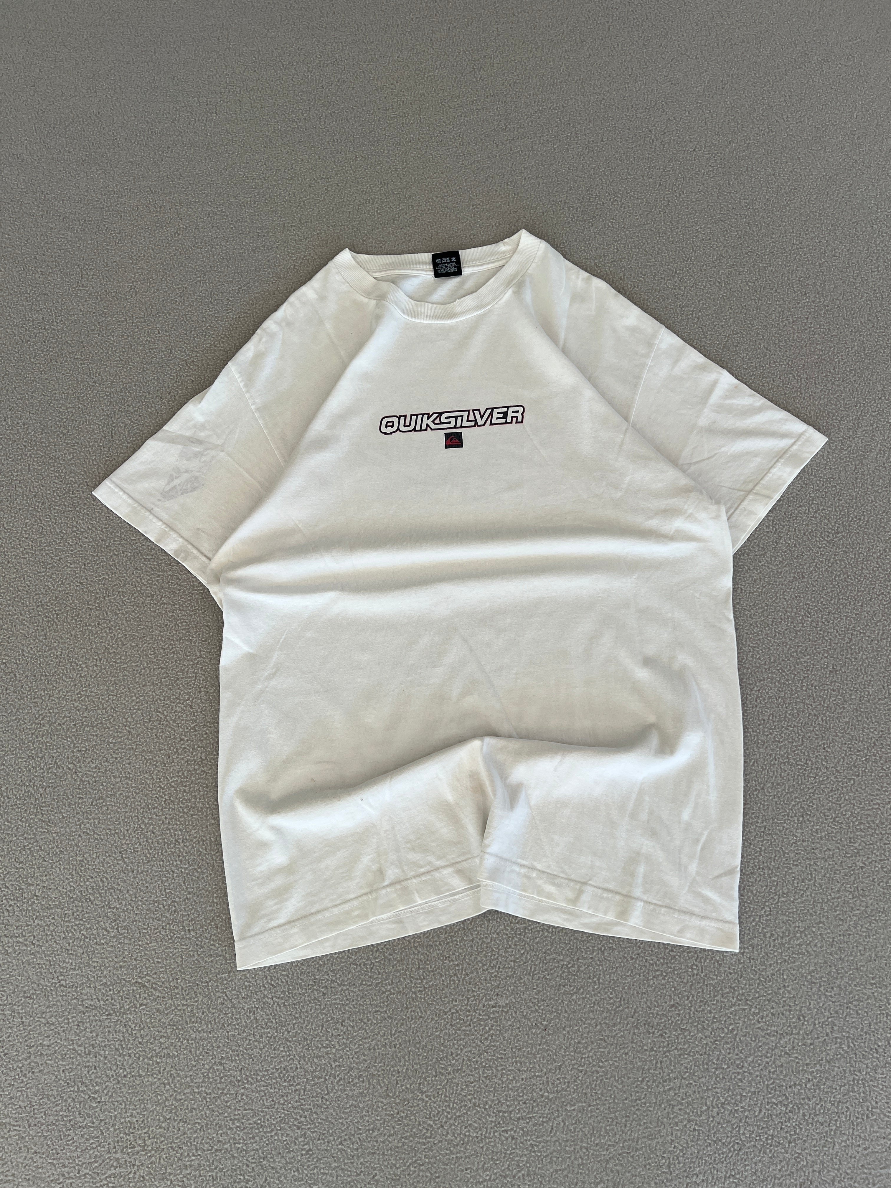 Vintage Quiksilver Tee Shirt - Size Large