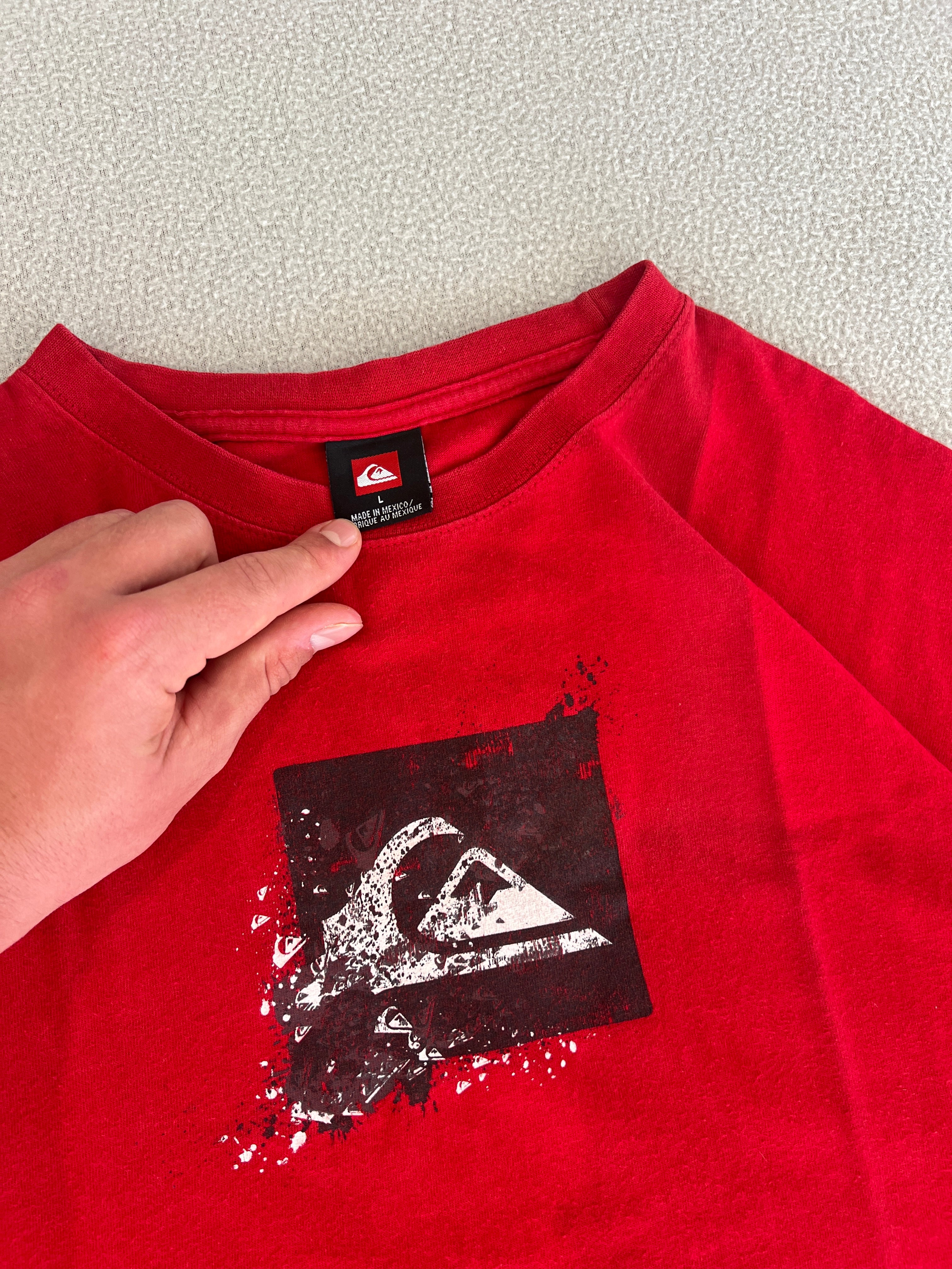 Vintage Quiksilver Tee Shirt - Size Large