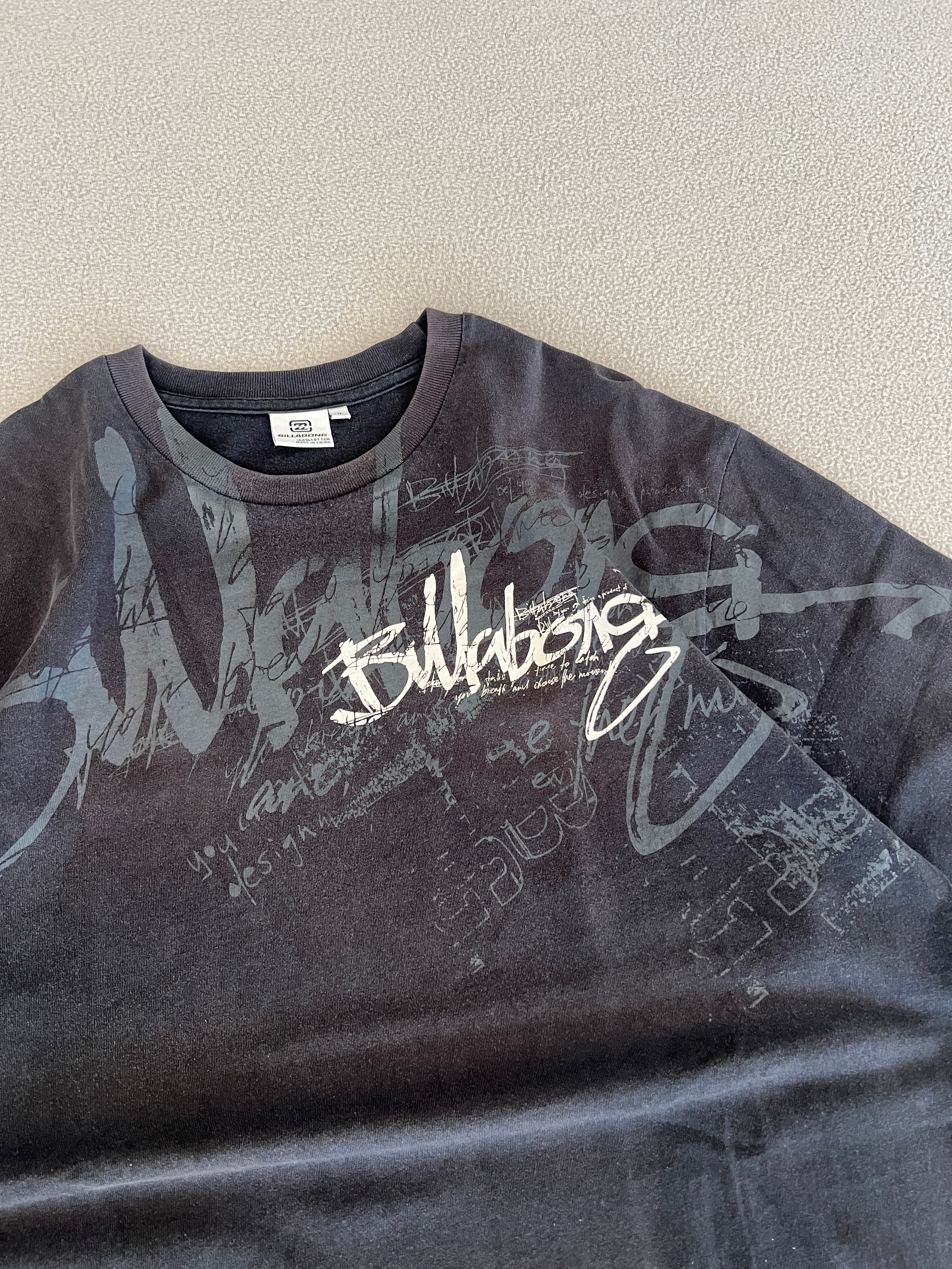 Vintage Billabong Y2K Tee Shirt - Size XL