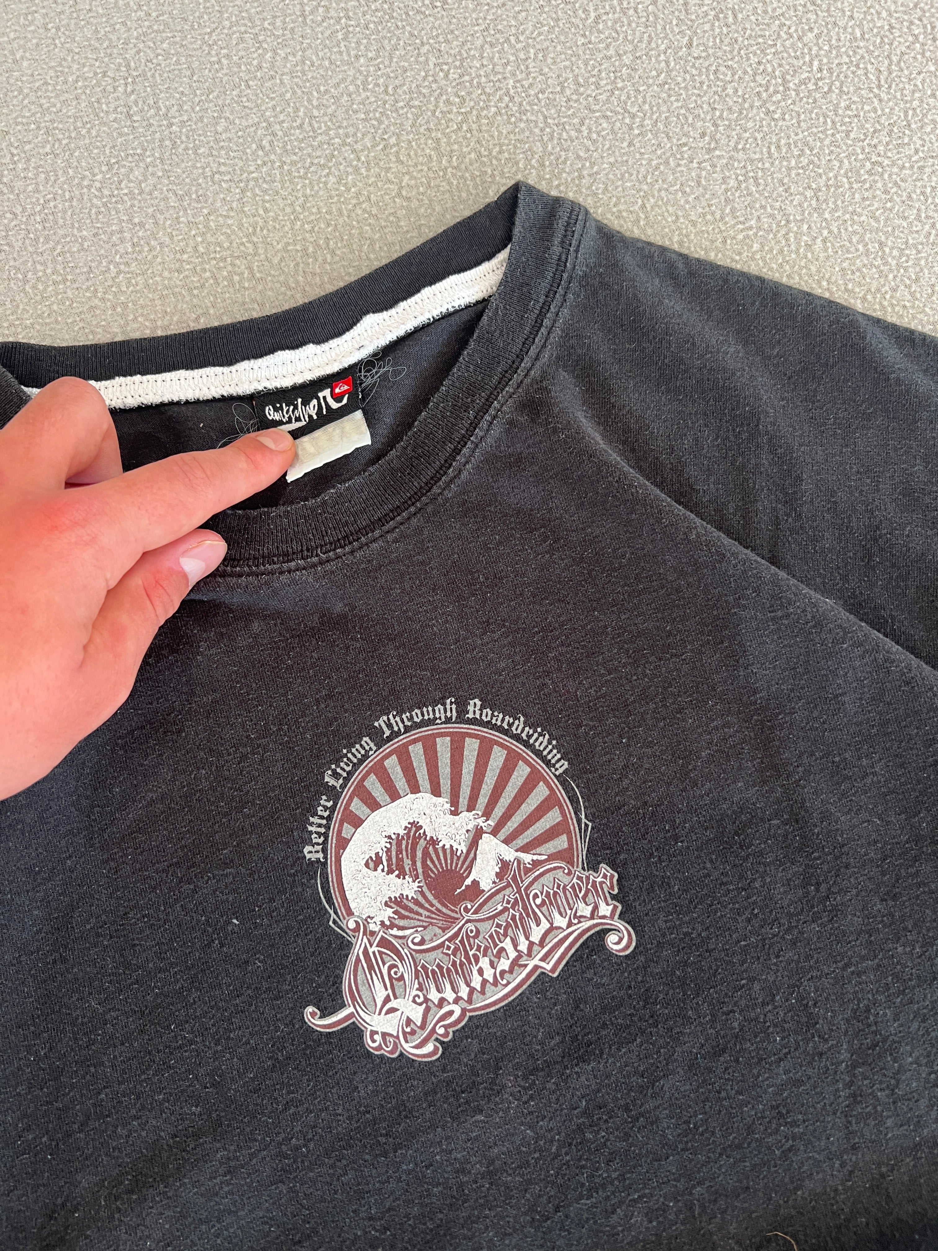 Vintage Quiksilver Tee Shirt - Size Large